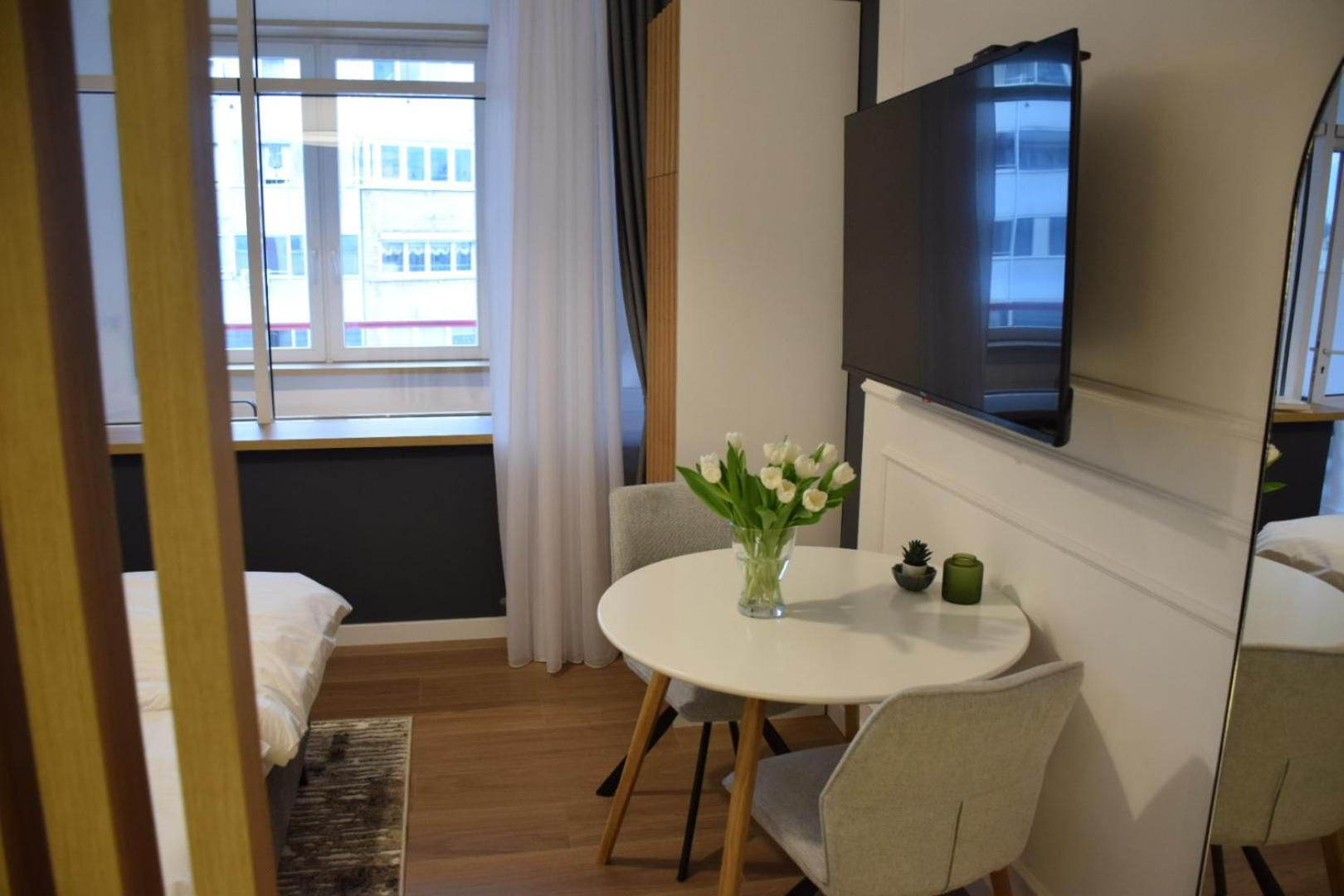 Apartamento Red Riding Hood Belgrado Exterior foto