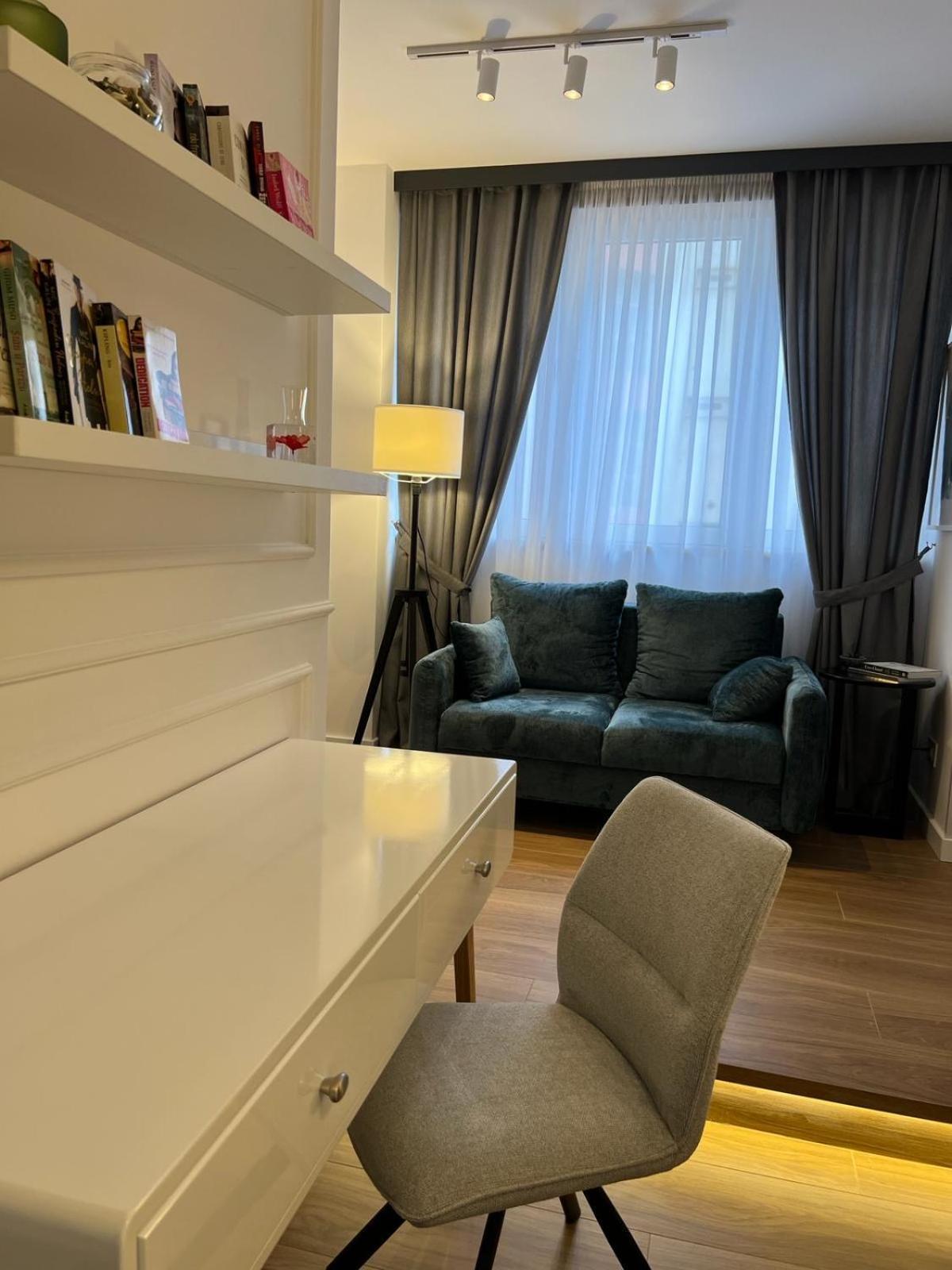 Apartamento Red Riding Hood Belgrado Exterior foto