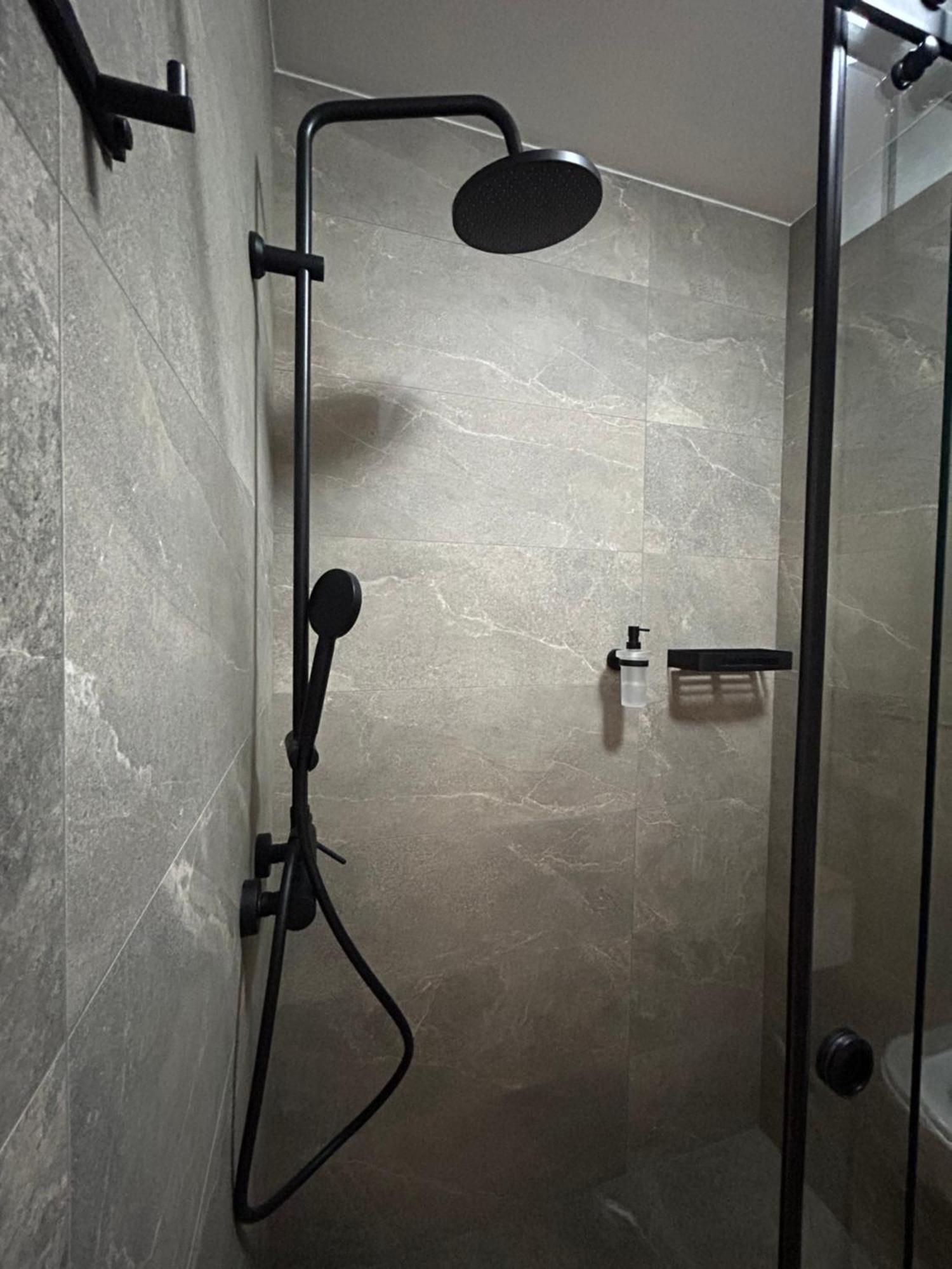 Apartamento Red Riding Hood Belgrado Exterior foto