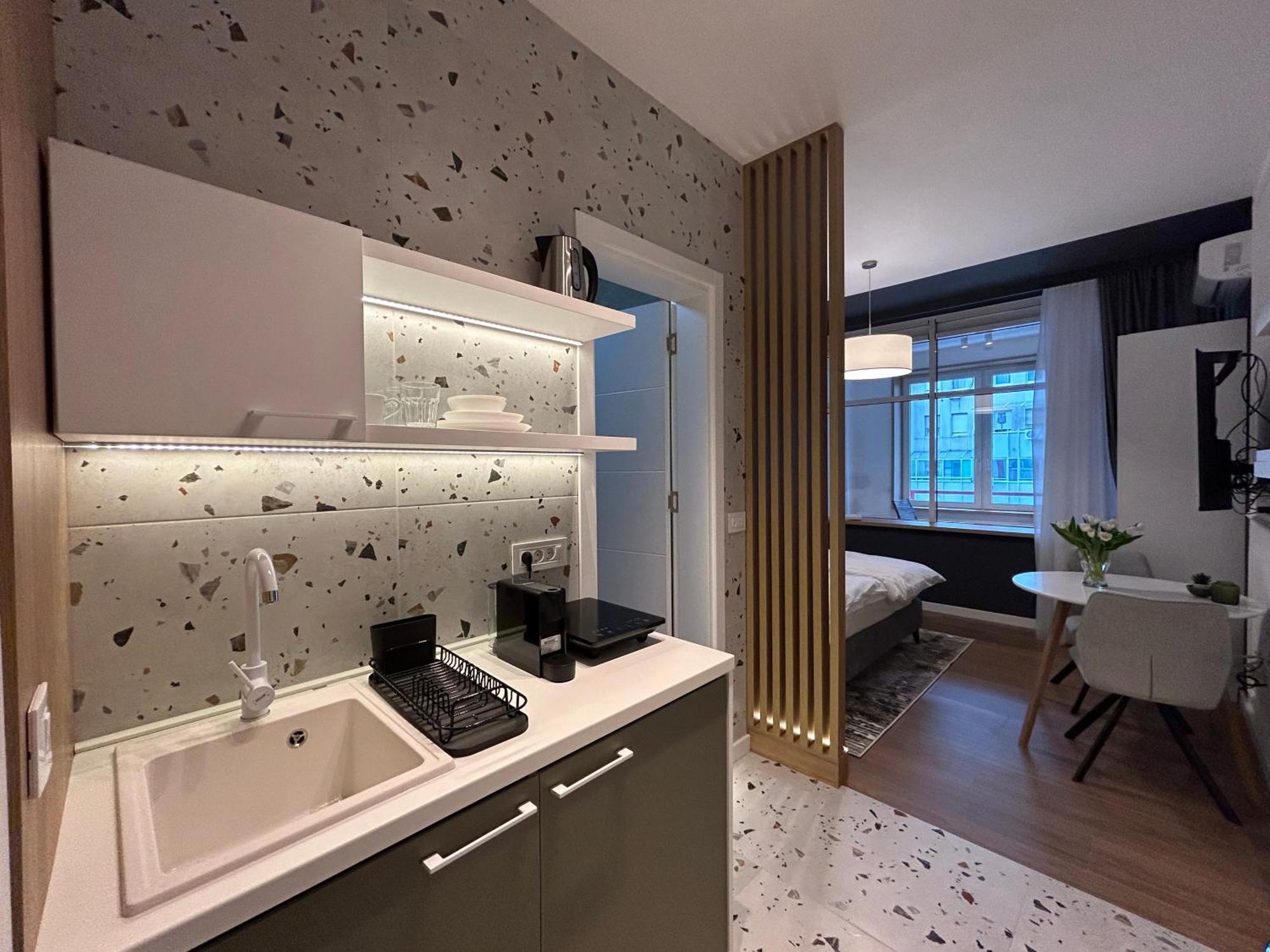 Apartamento Red Riding Hood Belgrado Exterior foto